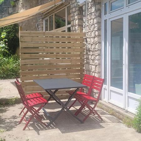 Apartamento Troglodyte Baths Saint-Étienne-de-Chigny Exterior foto